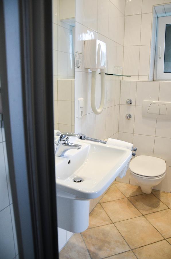 Am Römerwall 3*